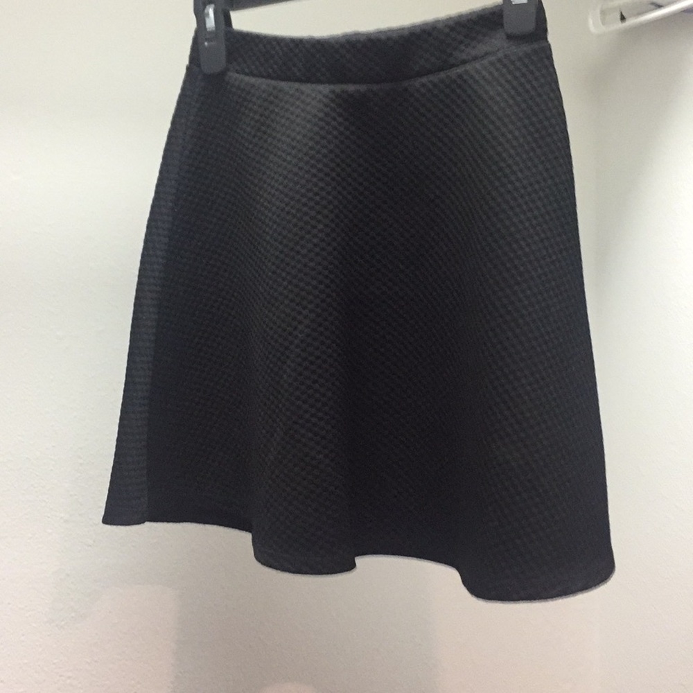Black bubble skirt